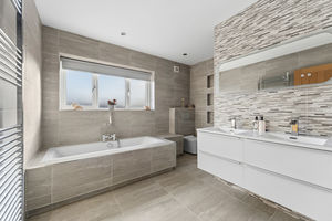 Photo 101- click for photo gallery